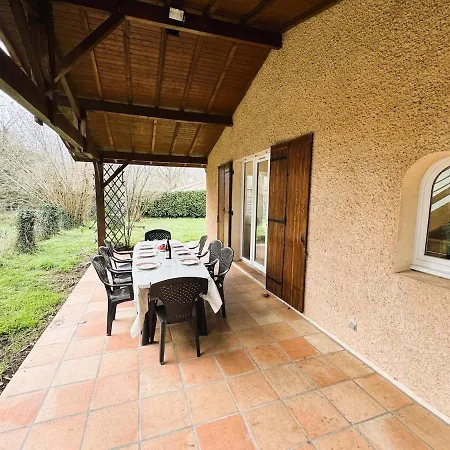 Tatil Evi Les Acacias - Confort Et Tranquillite