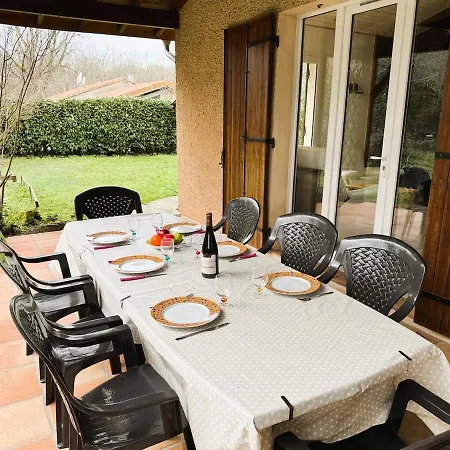 Tatil Evi Les Acacias - Confort Et Tranquillite