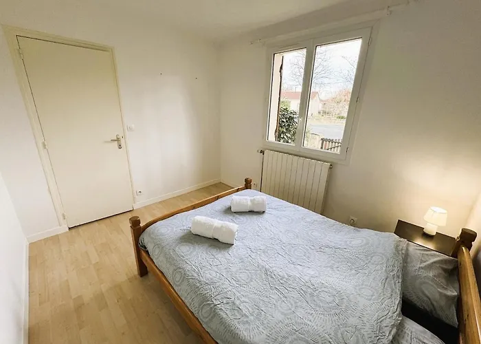 Les Acacias - Confort Et Tranquillité Hébergement de vacances