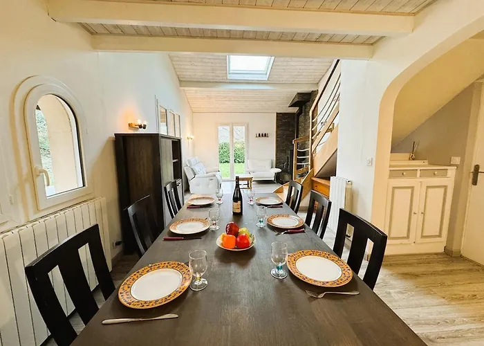 Hébergement de vacances Les Acacias - Confort Et Tranquillité *